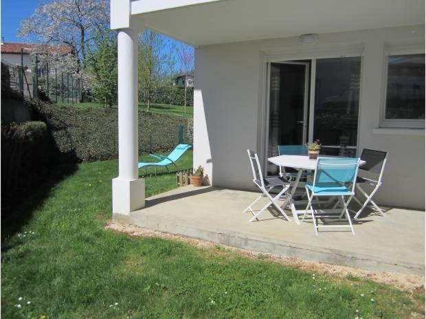 Superbe Appart Avec Jardin Et Piscine Cambo-les-Bains Esterno foto